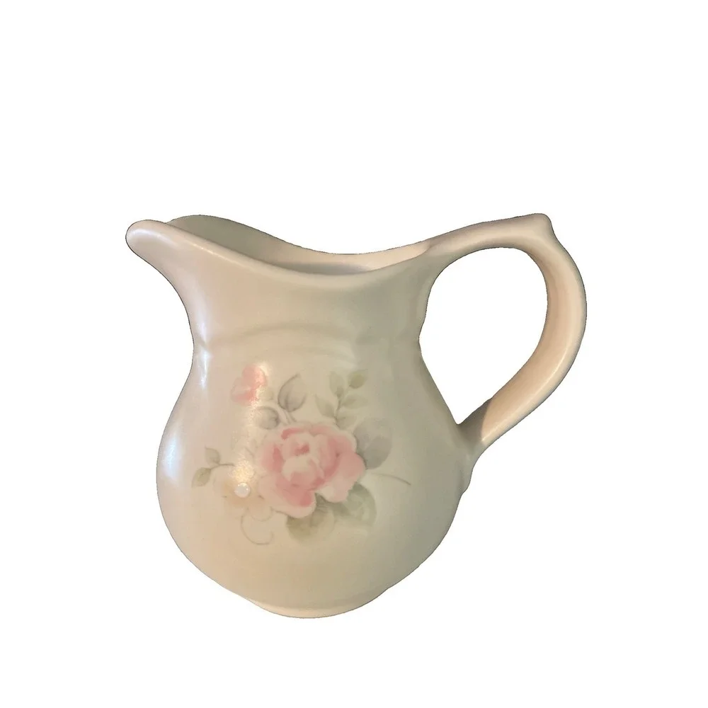 Pfaltzgraff Tea Rose  Creamer Pitcher  Roses with Green Leaves USA